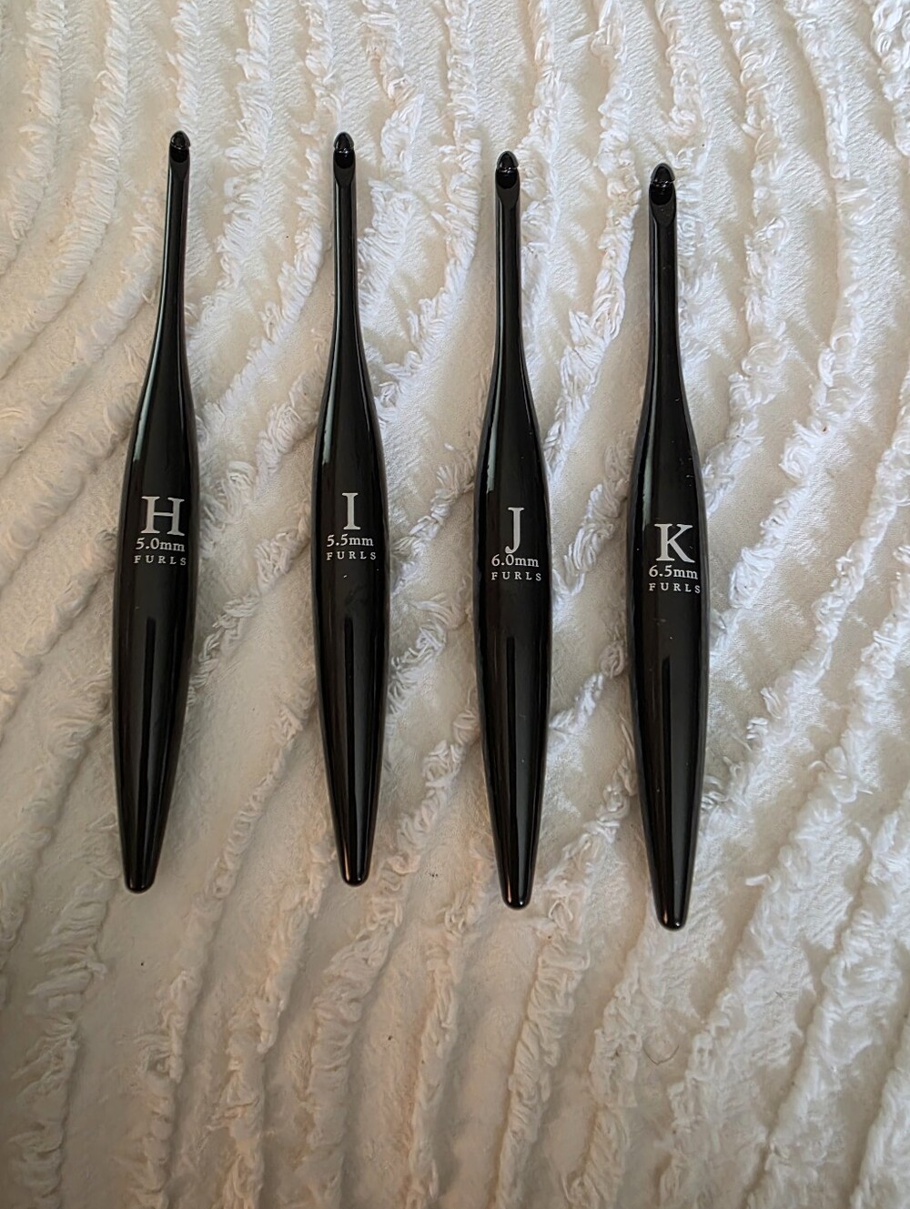 Euc Polished Onyx Hooks